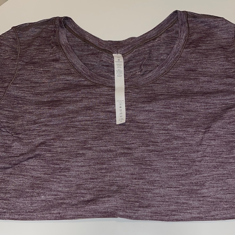 Lulu lemon short sleeve top